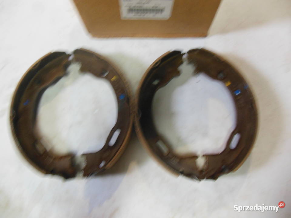 szczęki hamulcowe 68020626AB chrysler 300c osobowe Kozy