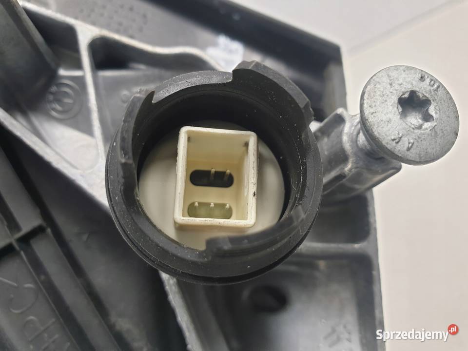 BMW E90 E91 LIFT LUSTERKO PRAWE 5 pinów EUROPA Rudka