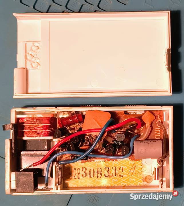 Mini radio na fale długie i średnie