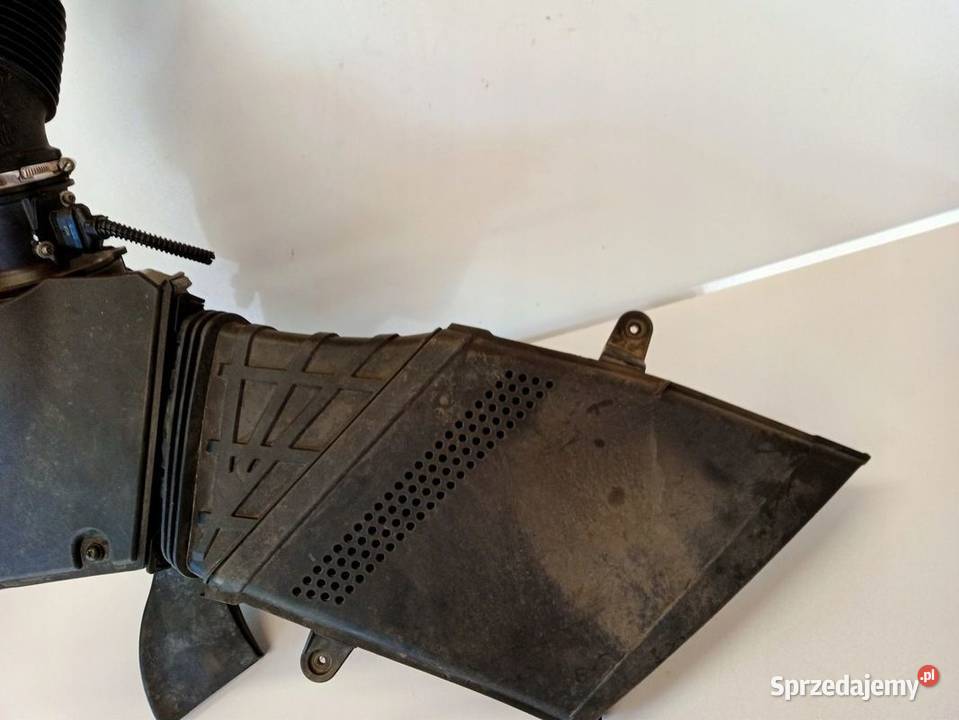 OBUDOWA FILTRA AUDI A4 A5 Q5 8K0133837B 30 TDI osobowe Rakoniewice