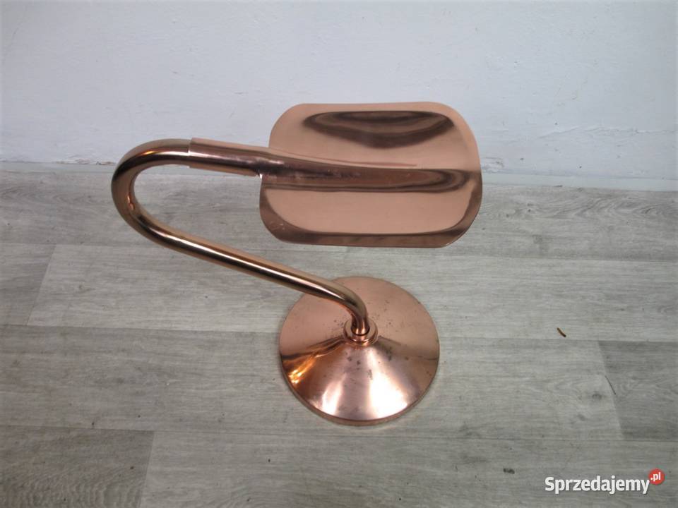 Stołek w kształcie łopaty Lublin