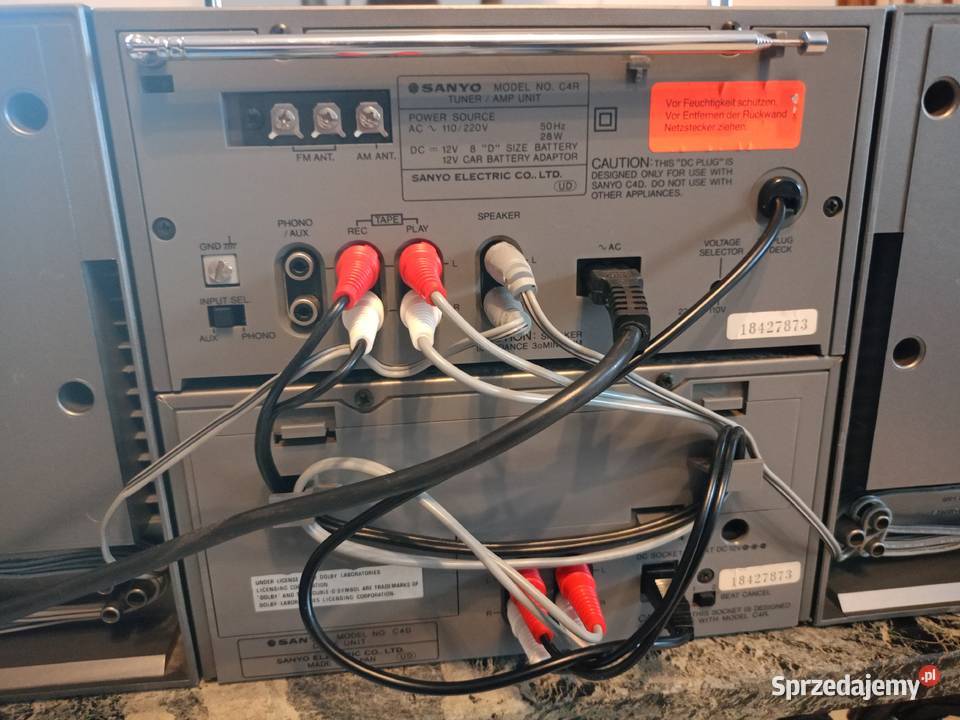 Zabytkowy Radiomagnetofon SANYO C4 Japan Vintage Drawski Młyn