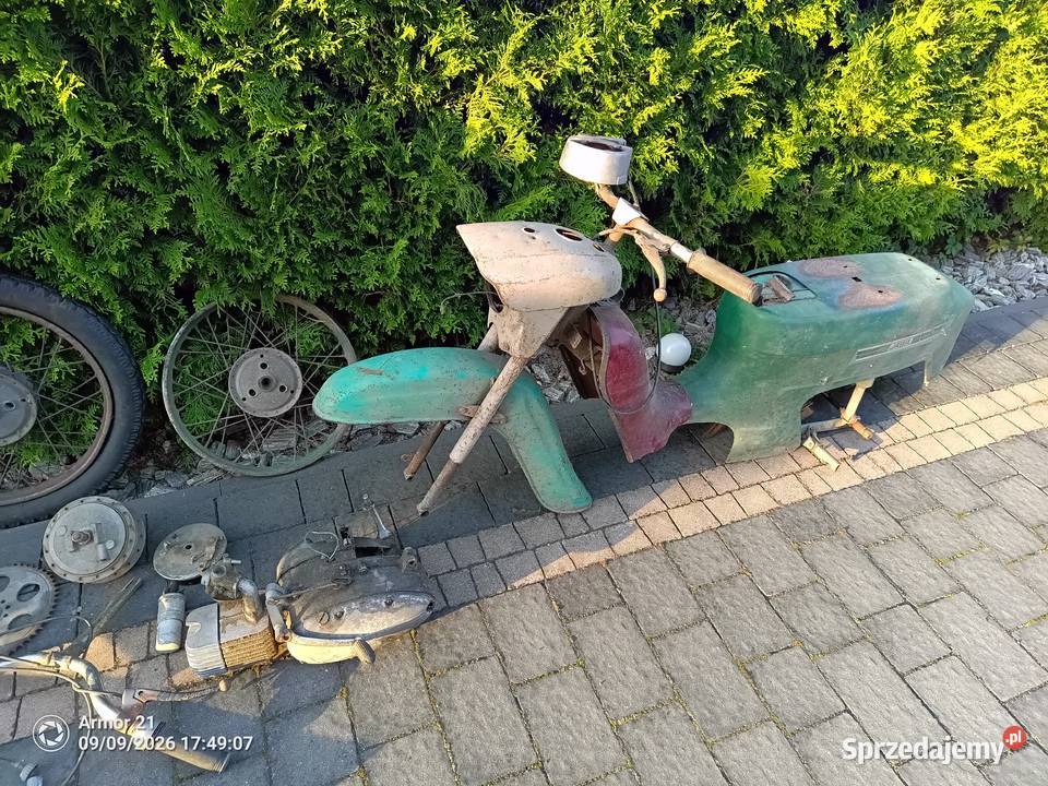JAWA 50 JAWKA KACZKA 1975 ZESTAW STARTOWY małopolskie Tarnów sprzedam