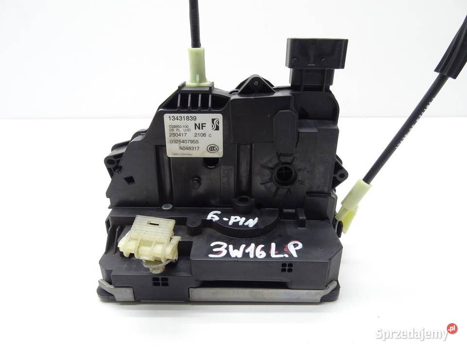 ZAMEK DRZWI LEWY PRZÓD PRZEDNI 6 PIN 13431839 osobowe