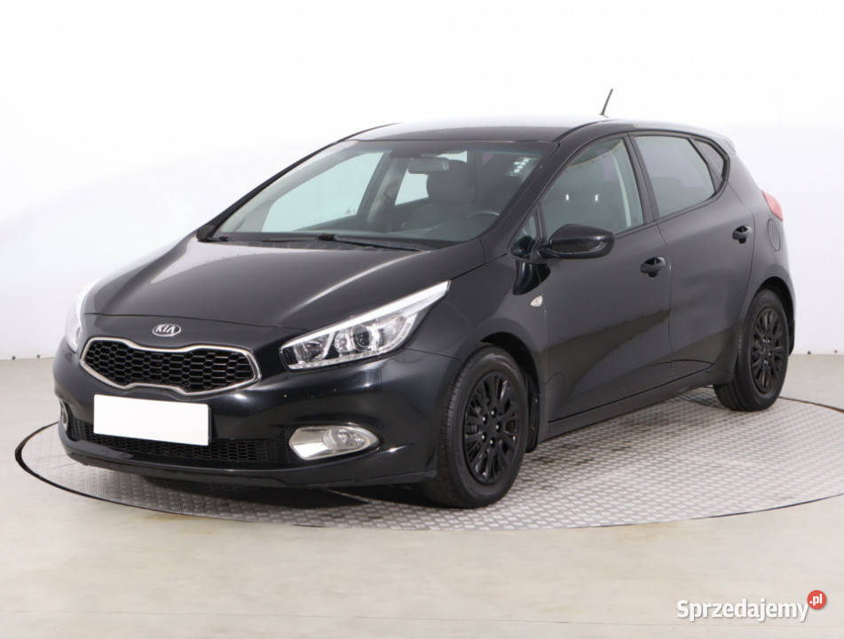 Kia Ceed 14 CVVT Rok produkcji 2013 Piaseczno
