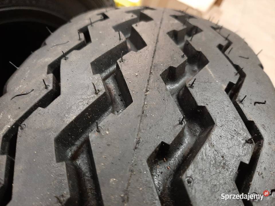 4x Opona nieużywana ciężarowa 8R175 UNIROYAL 250 Ciężarowe