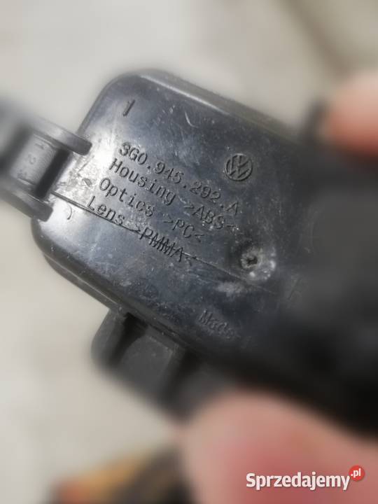 Arteon elementy prawego lusterka Gdynia