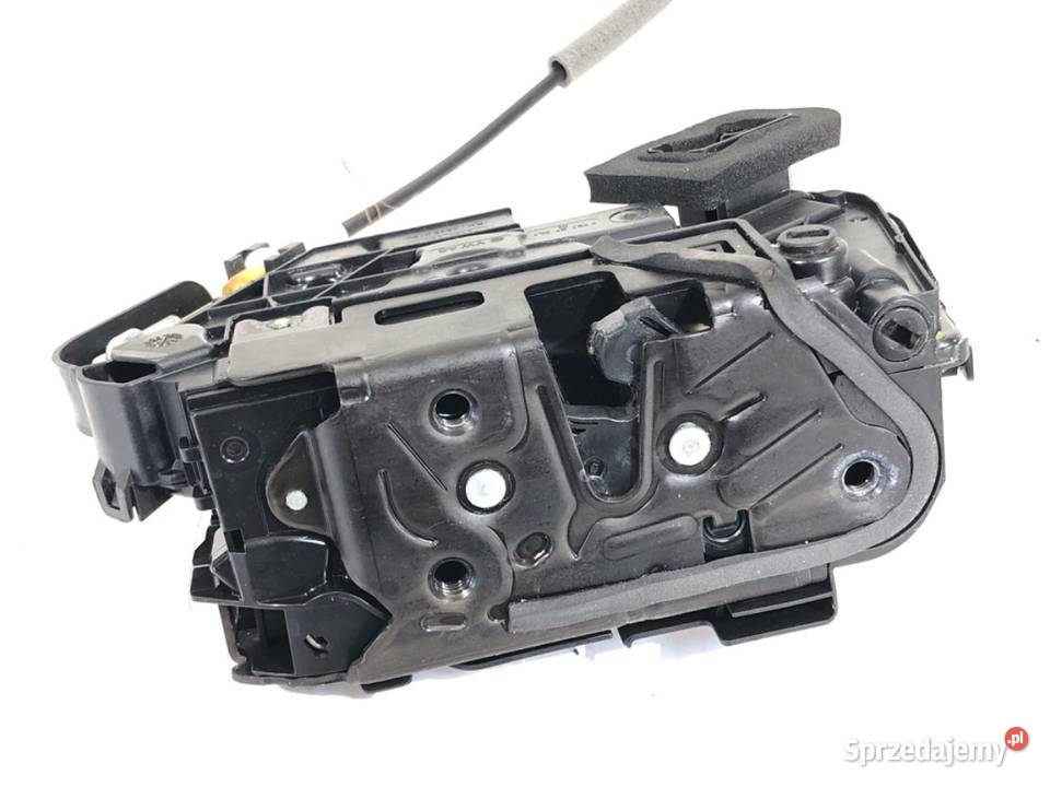 ZAMEK DRZWI PRAWY TYŁ SKODA KAROQ Hatchback sprzedam