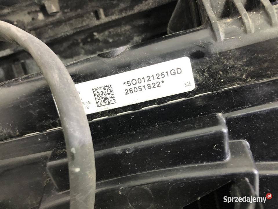PAS PRZEDNI CHŁODNICE 5Q0121251GD VW TOURAN III Wentylatory chłodnic klimatyzacji wielkopolskie sprzedam