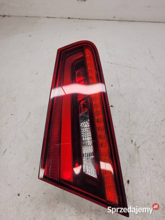 LAMPA PRAWY TYŁ W KLAPĘ AUDI A3 8V 3D 8V3945094B Lampy tylne Przystajń