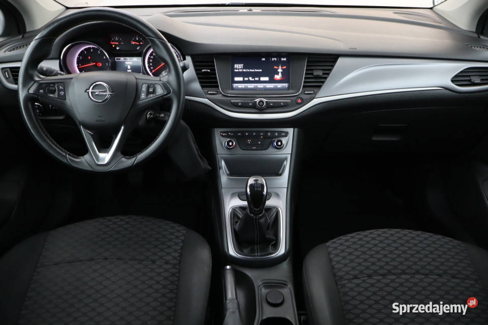 Opel Astra 14 T Zabrze