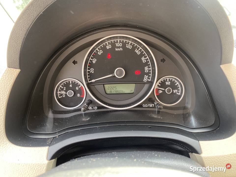 Skoda citigo 10 mpi 176 klima elektryka z Rybnik sprzedam