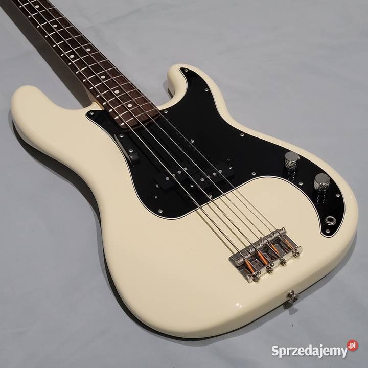 Fender Precision Bass Japan PB70 basowa Poznań