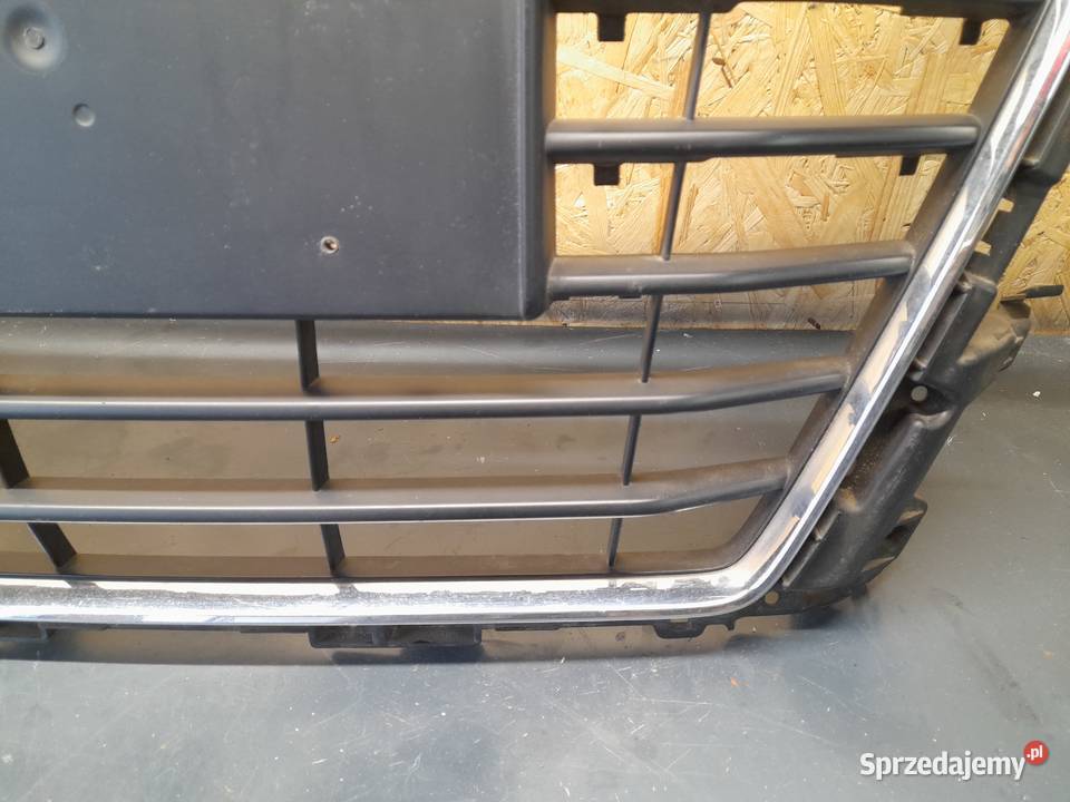 AUDI TT TTS S LINE ATRAPA GRILL 8S0853651 osobowe Goleniów sprzedam