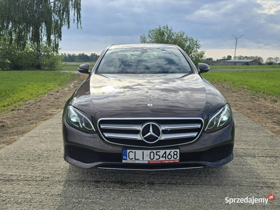 Mercedes E 220 20d 194 W213 Udokumentowany lakier metallic Włocławek