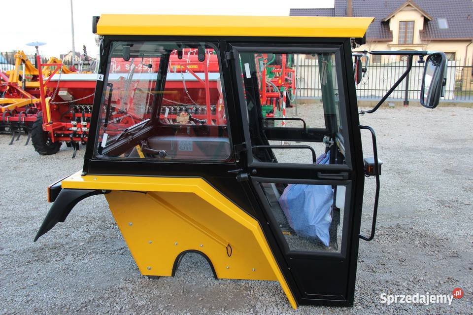 Kabina ciągnikowa kabina do ciągnika C 360 Kabina i karoseria Rogóźno