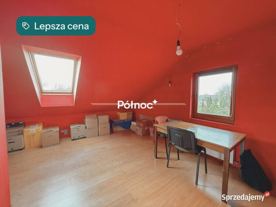 Dom spokojnej ulicy rzeką Sprzedaż