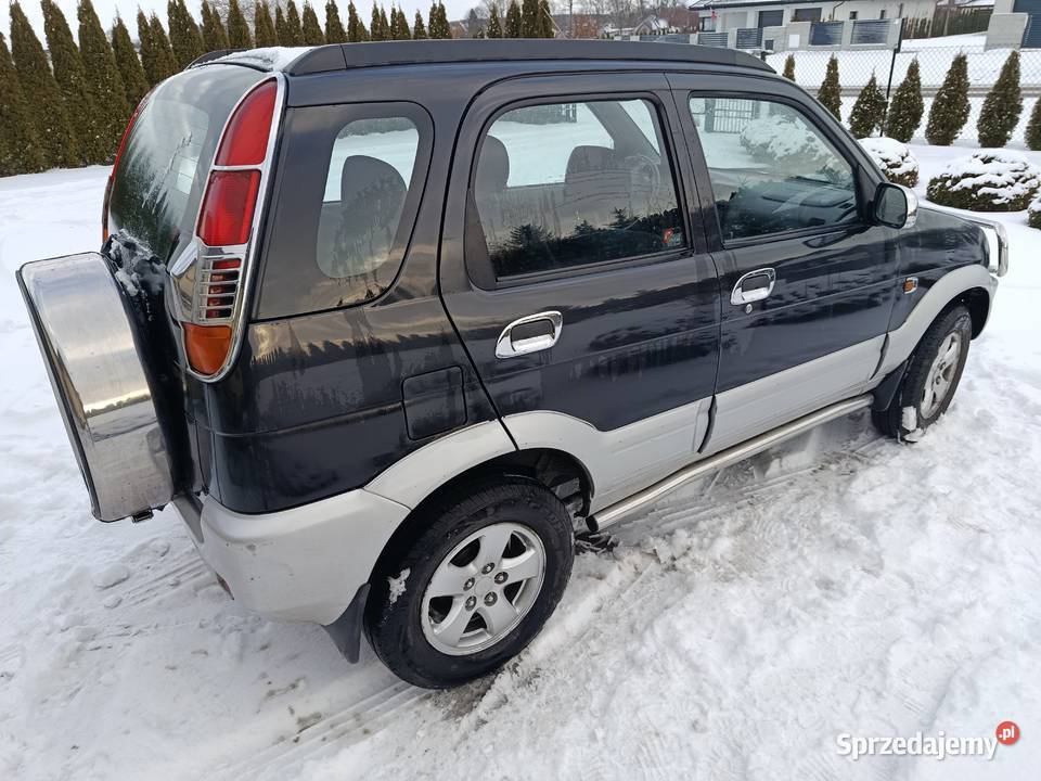 Daihatsu Terios 4x4 13 B 136 000 Łuszczów Pierwszy