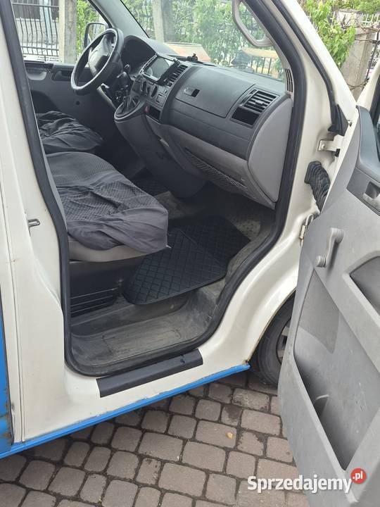 Volkswagen Transporter T5 19 TDI LONG 6osobowy Volkswagen Motoryzacja Bydgoszcz