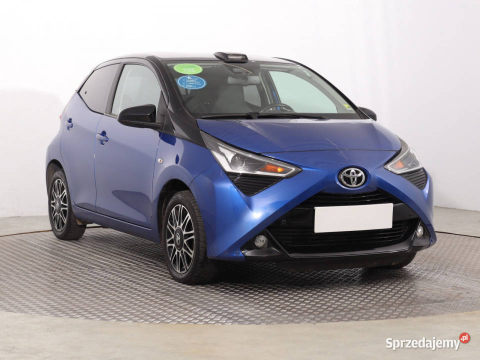 Toyota Aygo 10 VVTi światła do jazdy dziennej