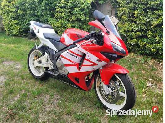 Syndyk sprzeda motor Honda CBR 600 RR Szczecin