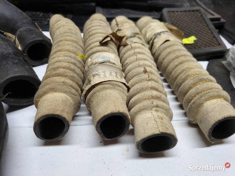 Syrena fabrycznie nowa rura gumowa pompy wody Chodzież