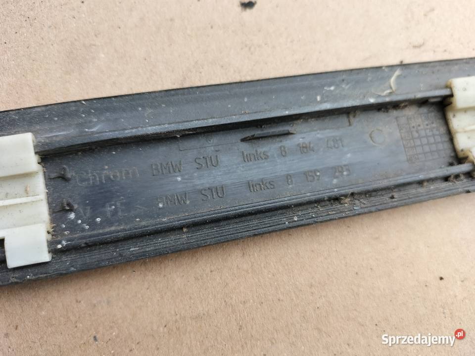 BMW E39 8184481 LISZTWA LISTWA BŁOTNIKA LEWA Kamień-Kolonia
