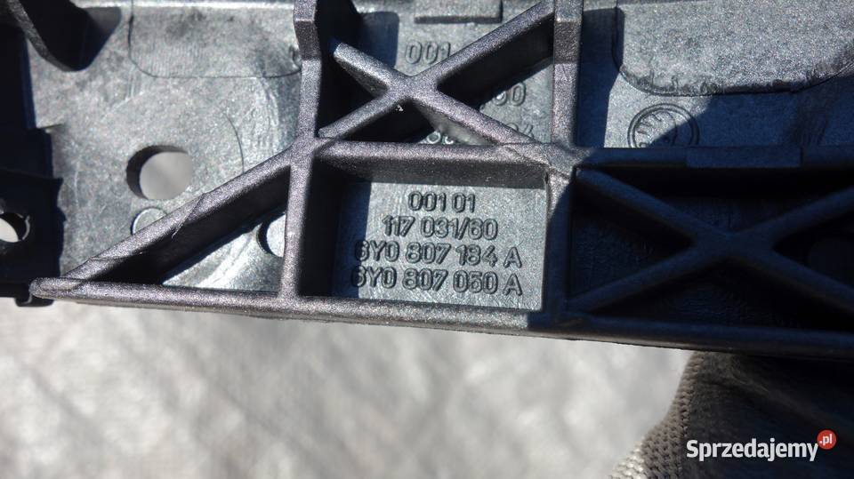 ŚLIZG ZDERZAKA PRZÓD PRAWY SKODA FABIA Ruda Śląska