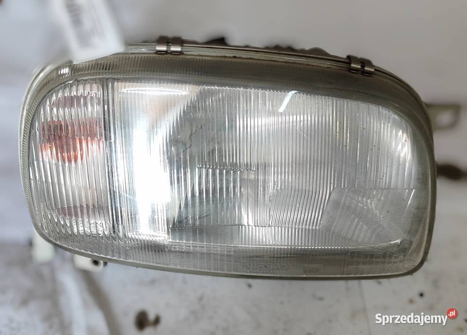 Nissan micra k11 lampa prawy przód śląskie