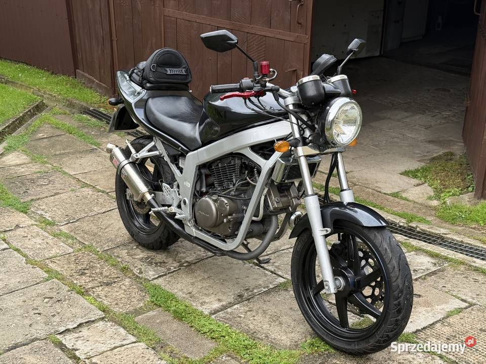Hyosung gt125 Wąchock sprzedam