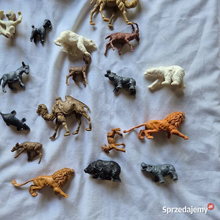 Figurki PRL zwierzęta 46 sztuk Pozostałe