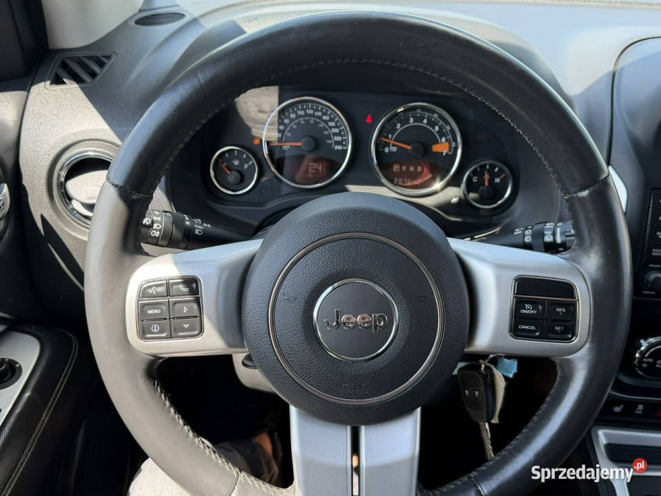 Jeep Compass JEEP COMPASS 24Benzyna 170 Automat immobilizer wielkopolskie Gostyń
