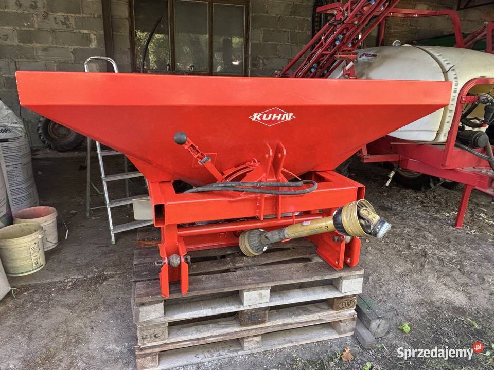 Rozsiewacz Kuhn Rauch ZSB 900 Błaszki