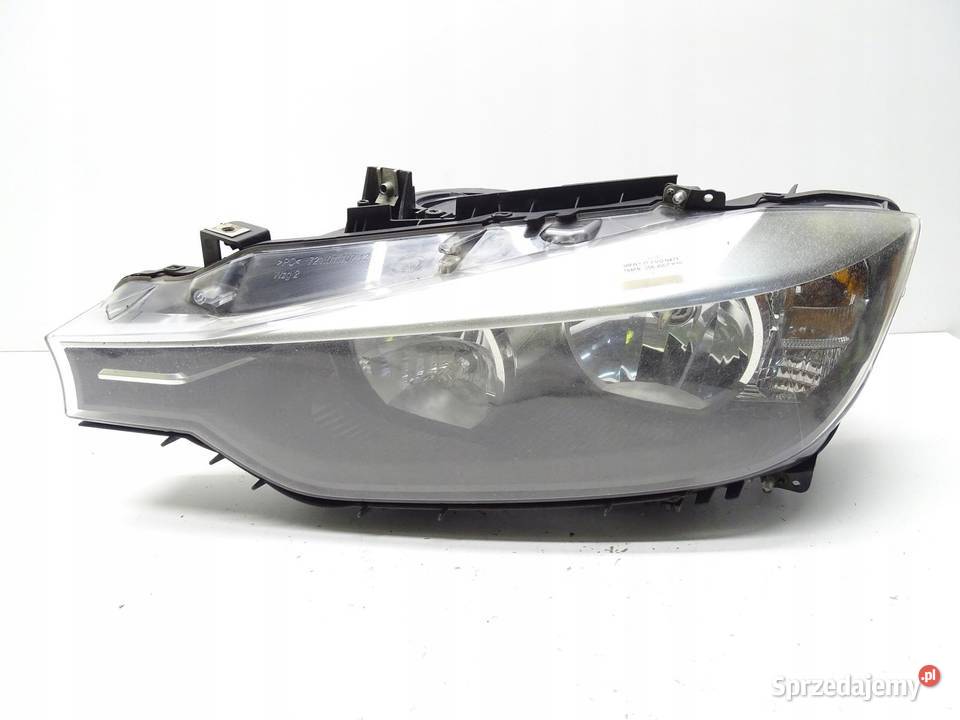 LAMPA REFLEKTOR LEWA LEWY PRZÓD PRZEDNIA BMW F30 Lampy przednie małopolskie