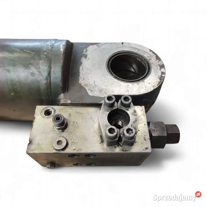 Siłownik Główny Ramienia 10011912 VOE14370904 Pozostałe wielkopolskie Wilkowo