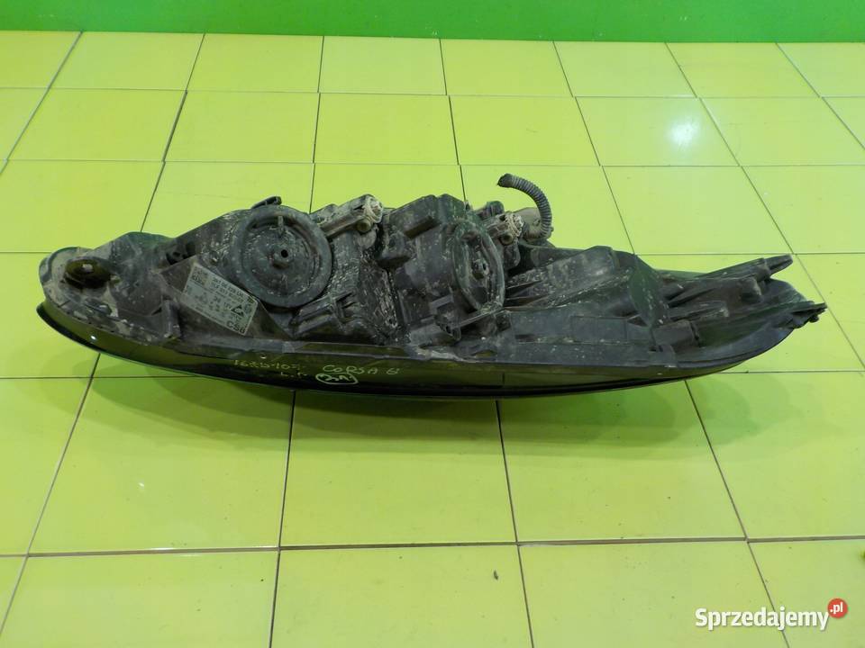 OPEL CORSA E 13 CDTI 16r HB 5D lampa lewa przod mazowieckie Suków