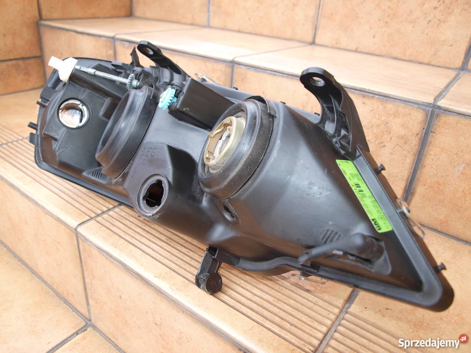Astra 2 lampa lewa przód ciemna 1998 2004r wielkopolskie Kalisz