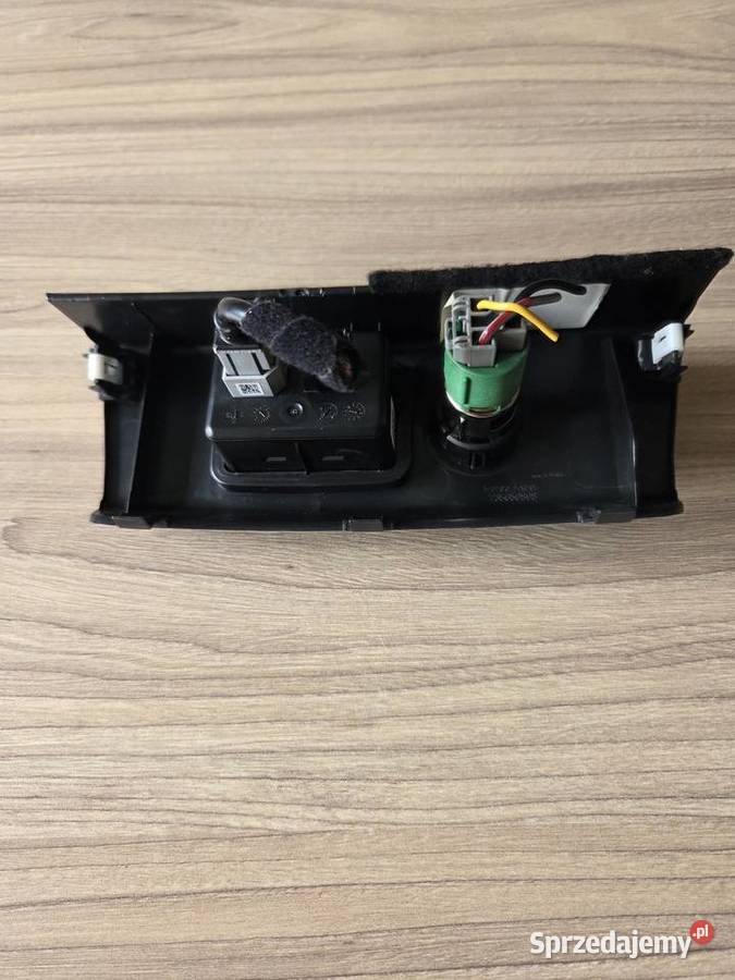 Fiat Tipo Panel Usb Zapalniczka Gliwice