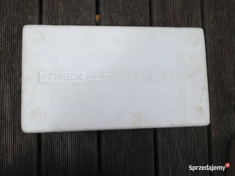 Timex 2048 klasyczny komputer z lat 80 w