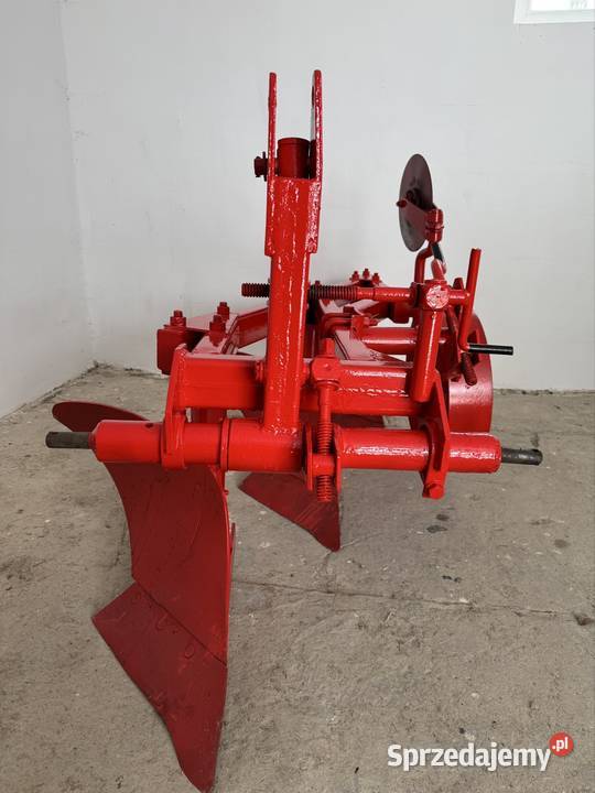 Pług do ciągnika 3 skibowy Frampol