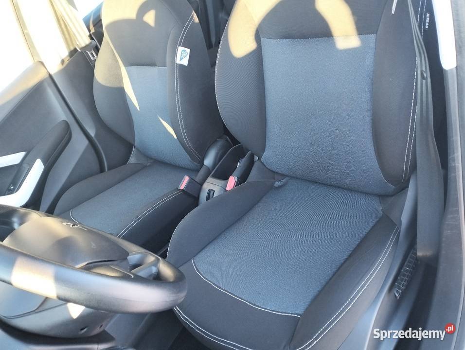 Sprzedam peugeota 208 sprowadzony zarejestrowany 78100km Chojnice