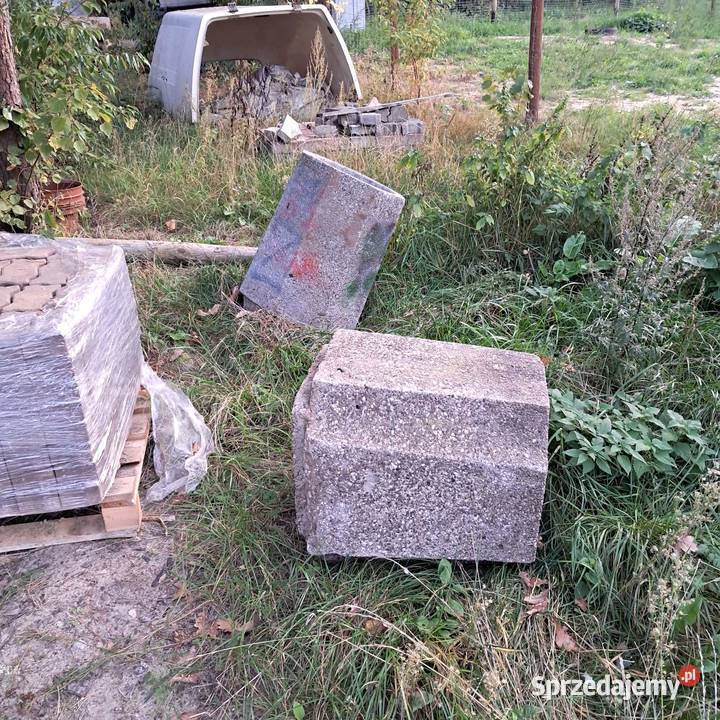 Kosze betonowe osmiokątne Ksawerów Stary