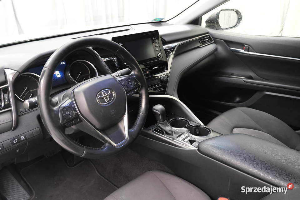 TOYOTA CAMRY 2021 248700 ccm 178 automatyczna Camry Warszawa