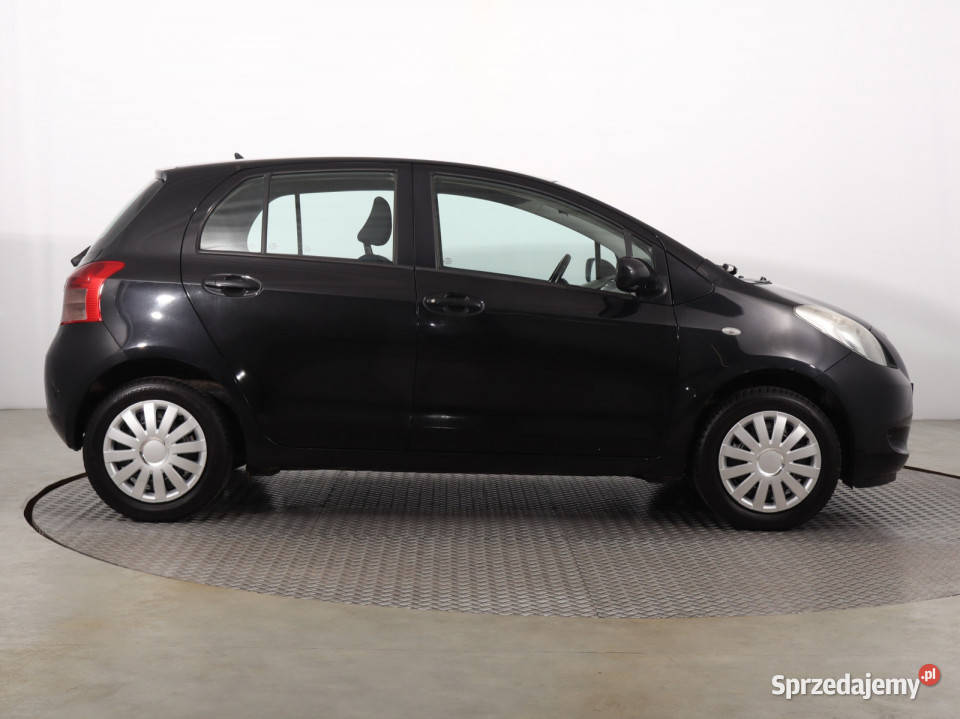 Toyota Yaris 10 VVTi wspomaganie kierownicy