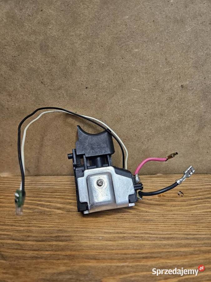 Włącznik do wiertaki