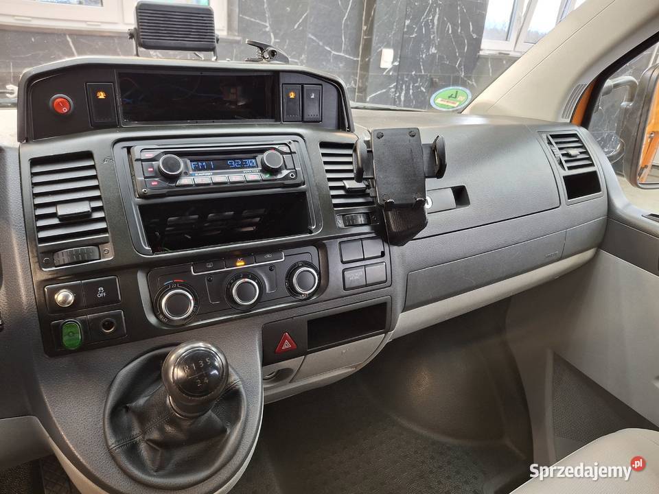Volkswagen Transporter T5 Lift Doka Serwisowy 402024km Sierakowice