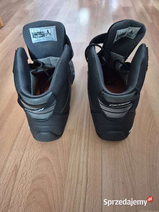 Buty motocyklowe IXON mazowieckie