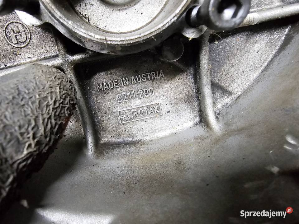 BMW f650 st pokrywa prawa zapłonu magneta f 650 Pokrywy i osłony silnika Jelenia Góra sprzedam