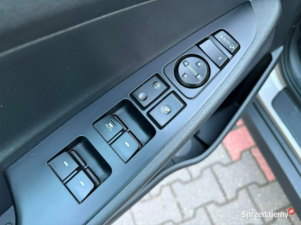Hyundai Tucson 17 CRDI Kamera Podgrzewane fotele VAT marża Tucson Lipówki