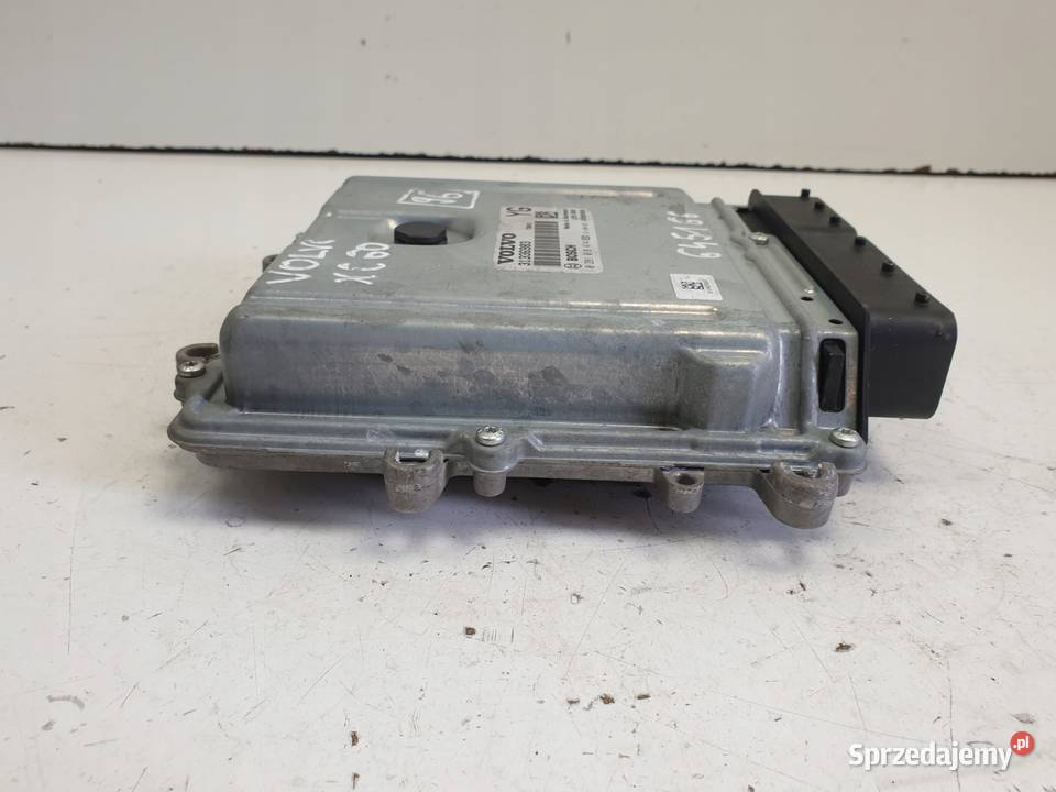 Volvo V70 III 20 D STEROWNIK SILNIKA komputer Chełm